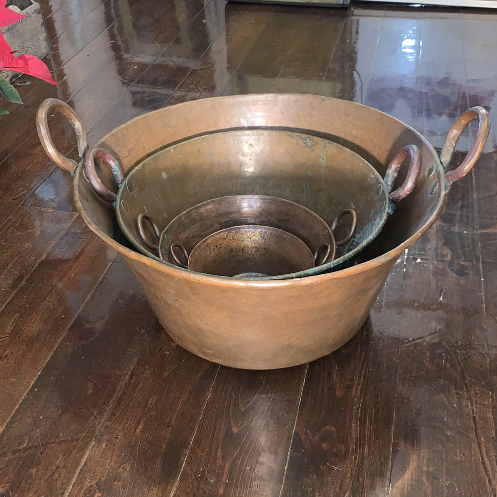 ANTIQUE HAMMERED COPPER KETTLES POTS - 1800s/Early 1900s - ARTS & CRAFTS PERIOD