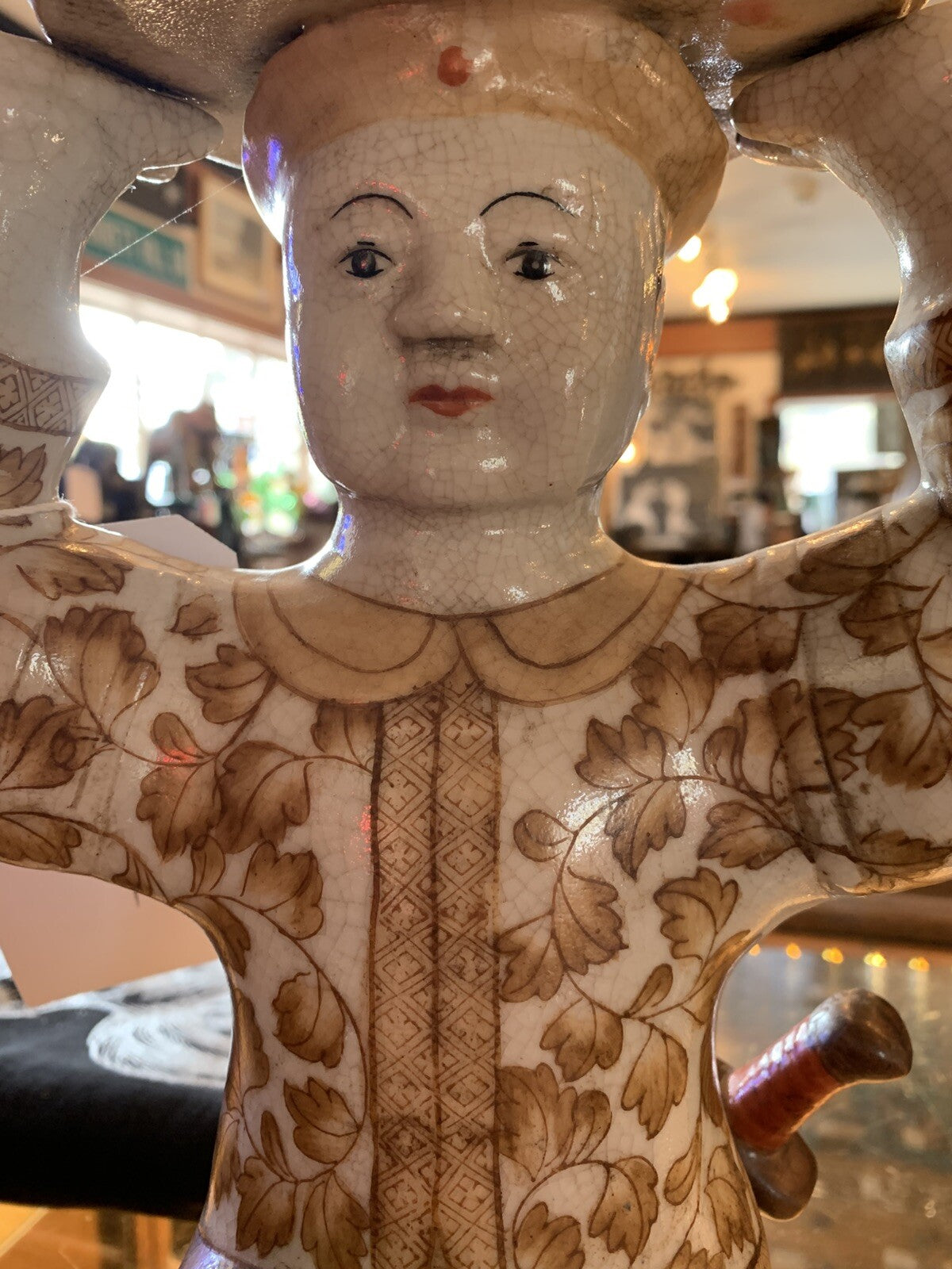 Ya Wan Zhen Cang Precious Wan Collection Porcelain Statue