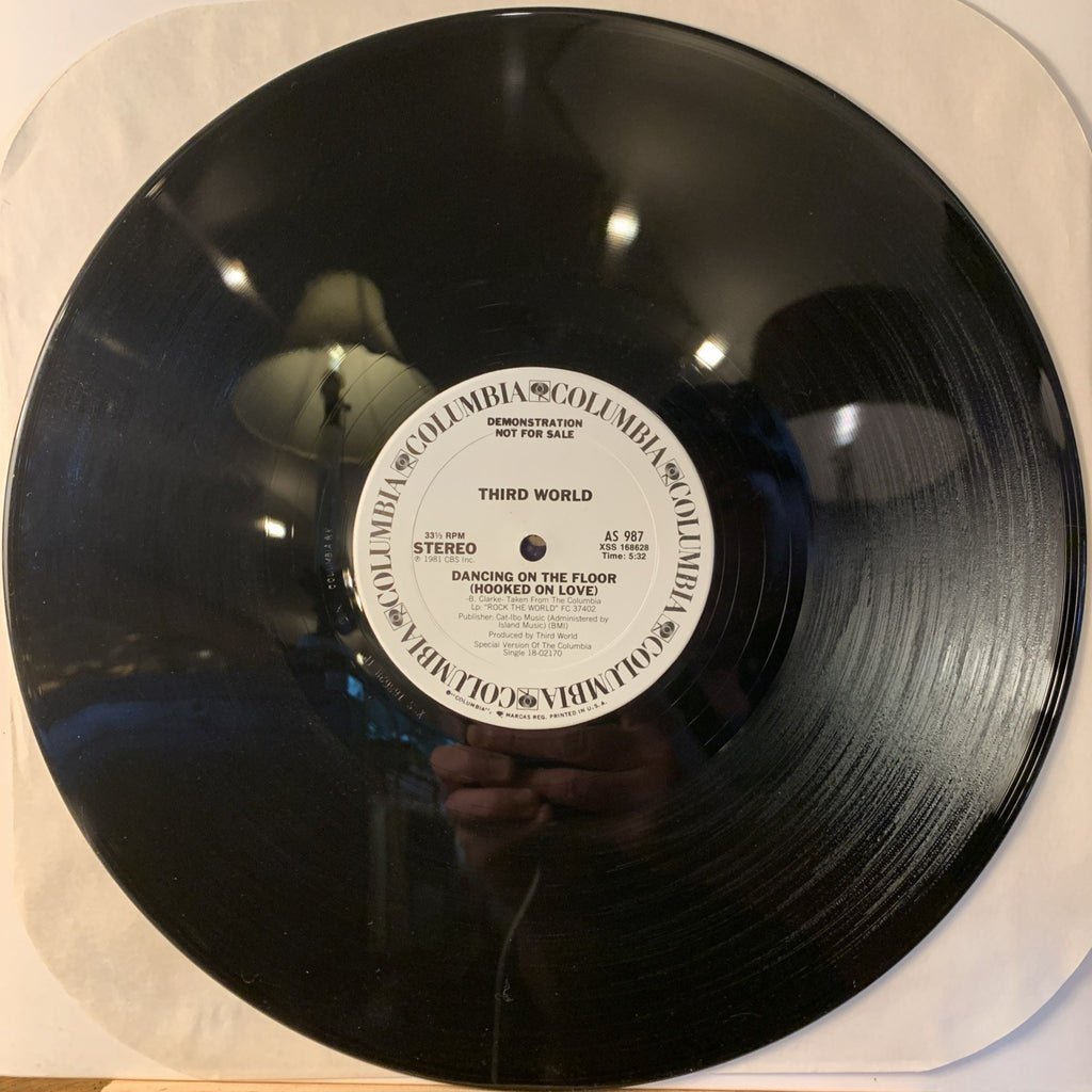 Third World ‎– Dancing On The Floor (Hooked On Love) - 12” White Label Promo NM+