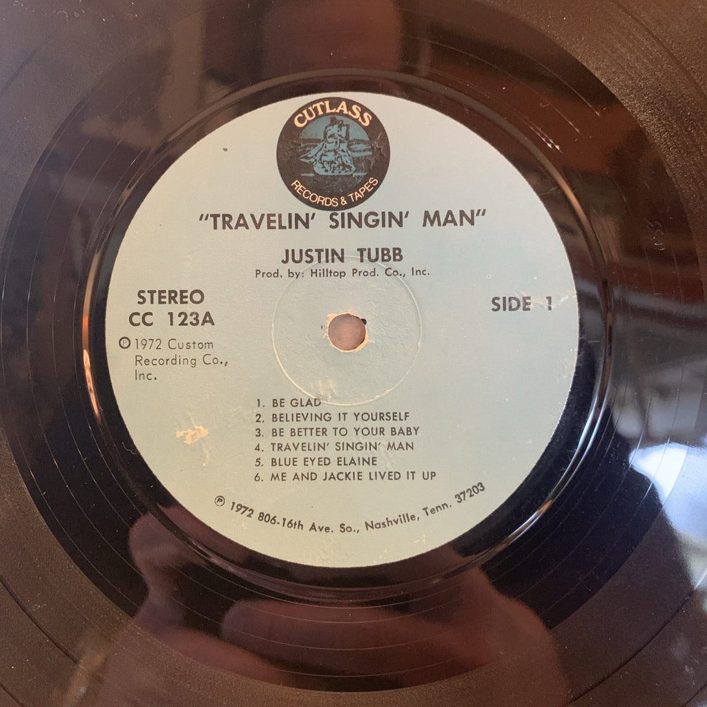 Justin Tubb - Travelin’ Singin’ Man - Cutlass Records CC 123 - SIGNED LP