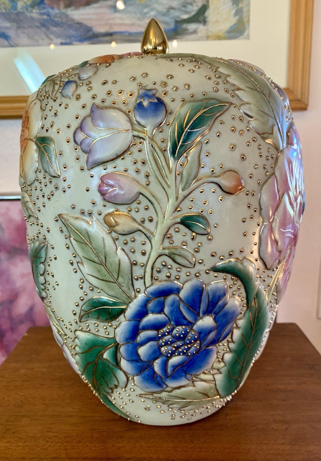 Antique Chinese Porcelain Famille-Rose Qing Dynasty QianLong Jar w/ Flowers