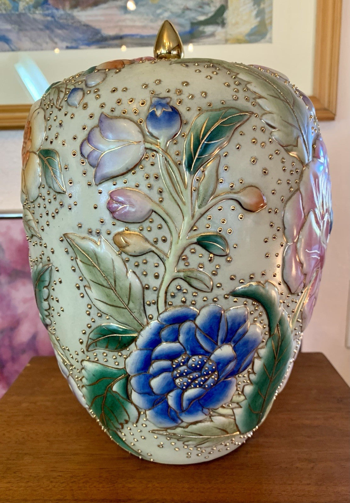 Antique Chinese Porcelain Famille-Rose Qing Dynasty QianLong Jar w/ Flowers
