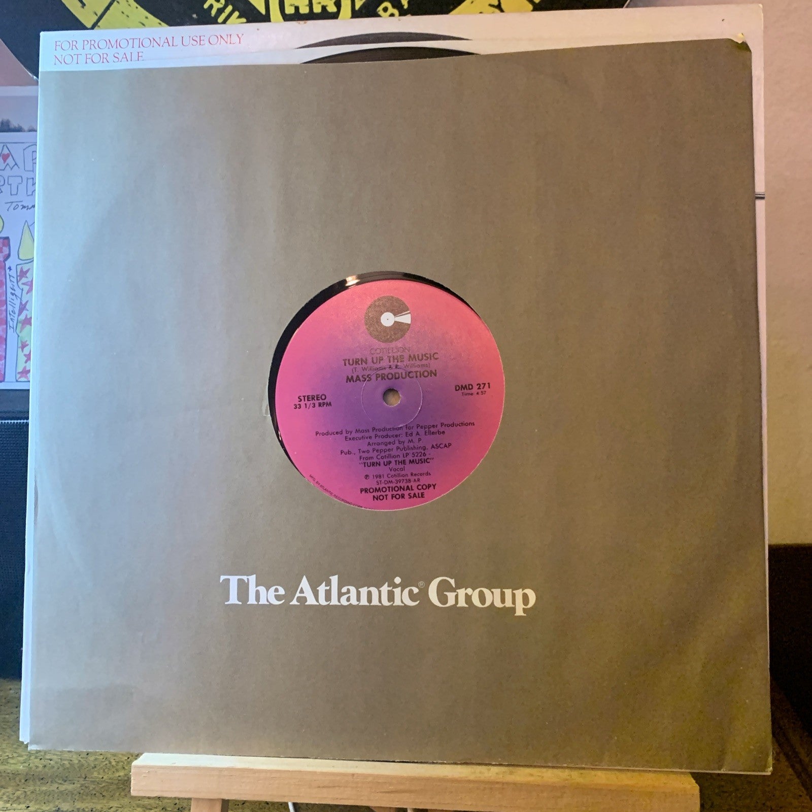 Mass Production ‎– Turn Up The Music / Bopp - DMD 271 - 12” Promo - EX/NM