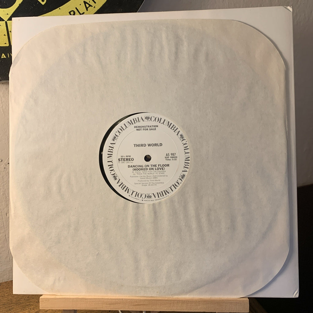 Third World ‎– Dancing On The Floor (Hooked On Love) - 12” White Label Promo NM+